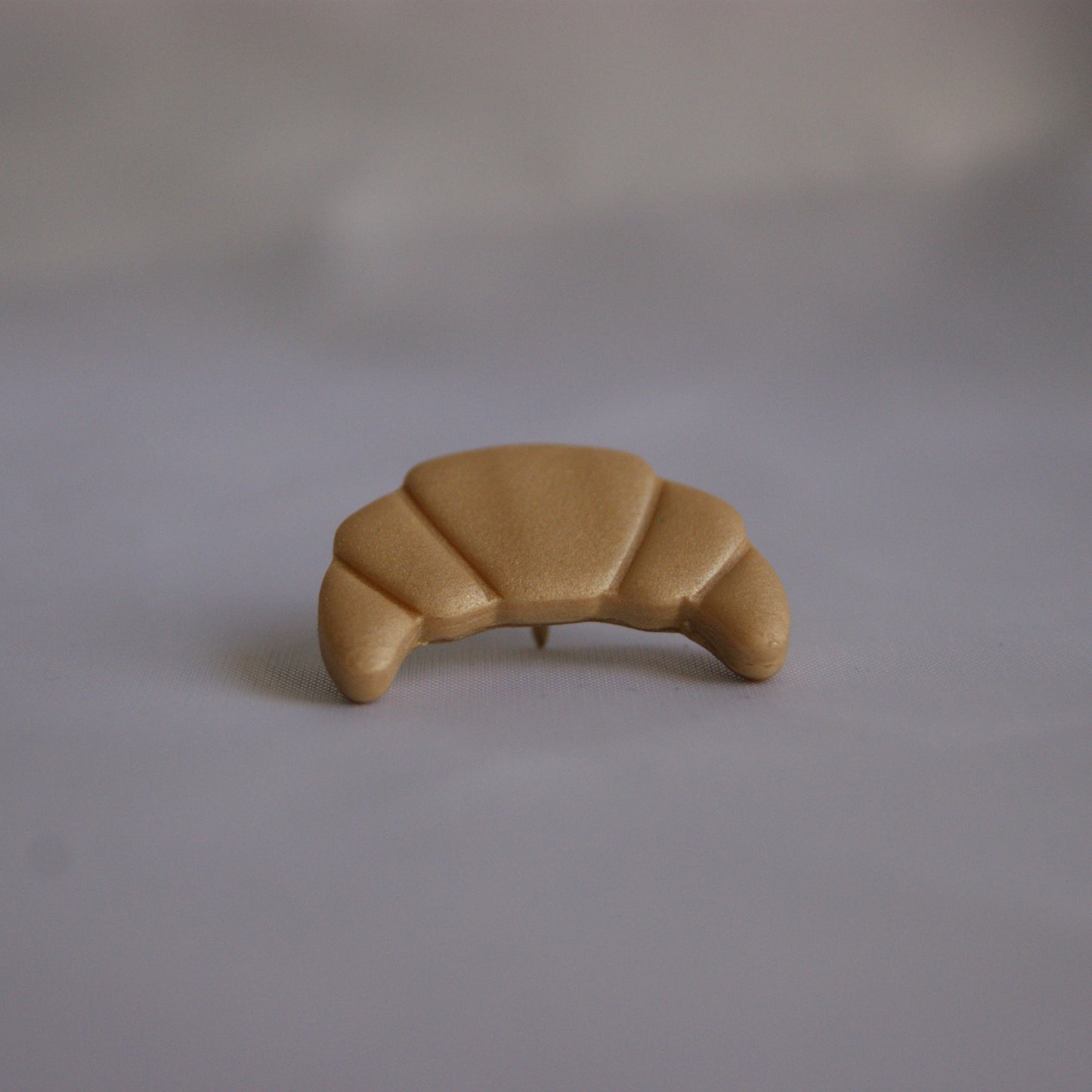 Pin - croissant
