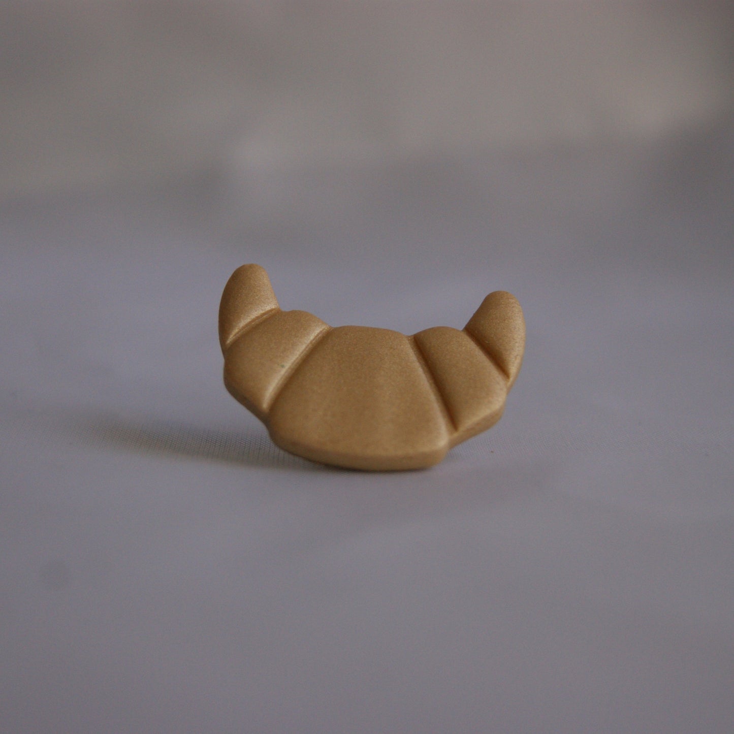 Pin - croissant